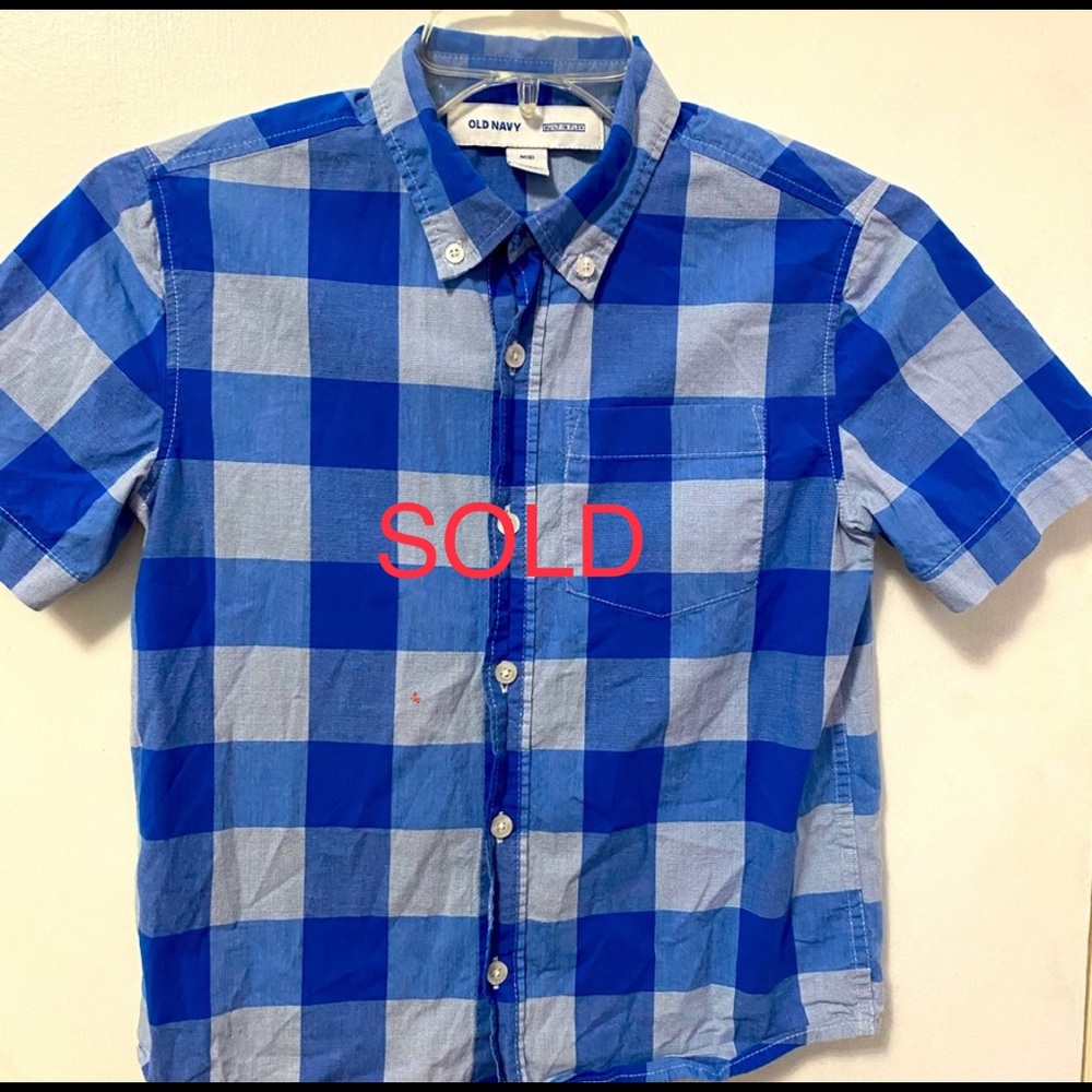 Old navy button up shirt